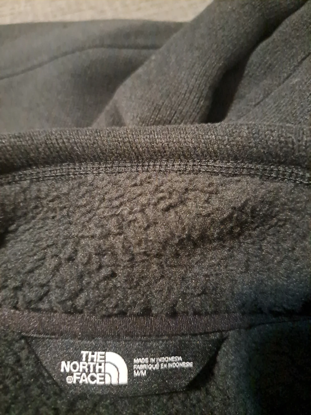 The North Face Black Lightweight Full-Zip Fleece Jacket
